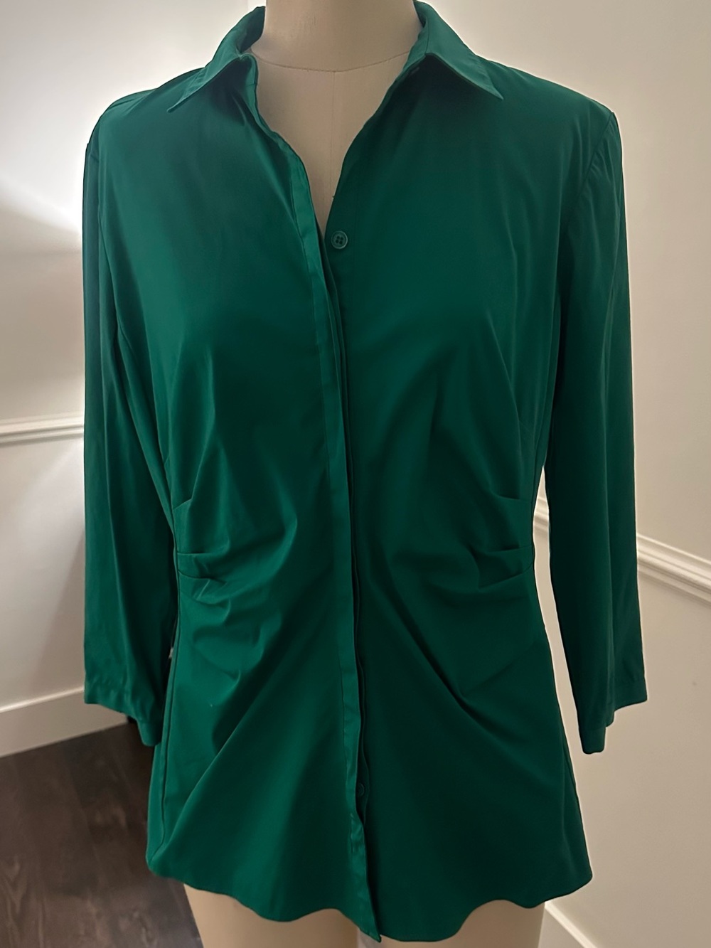 Lafayette 148 New York Emerald Green Button-Front Blouse